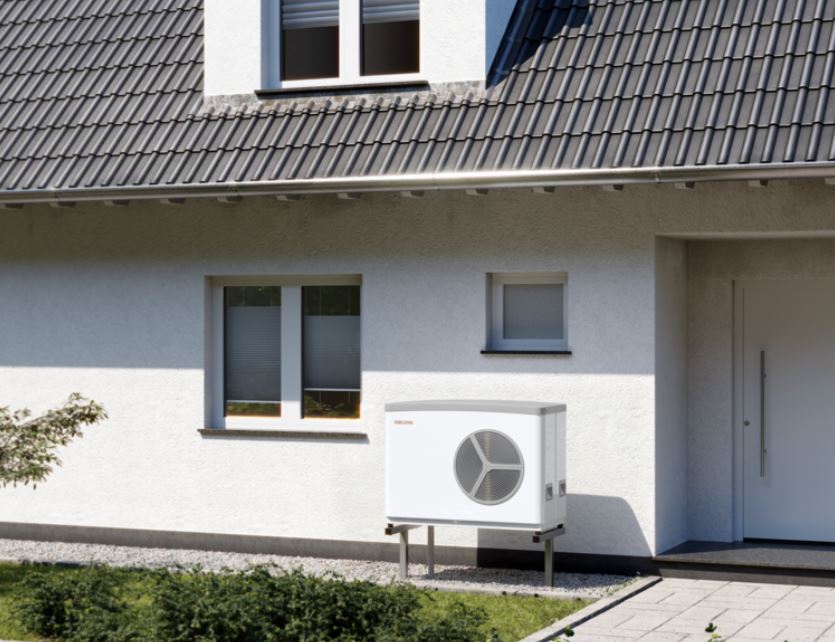 Kompaktne-inverterove-tepelne-cerpadlo-vzduch-voda----HPA-O-13-C-Premium